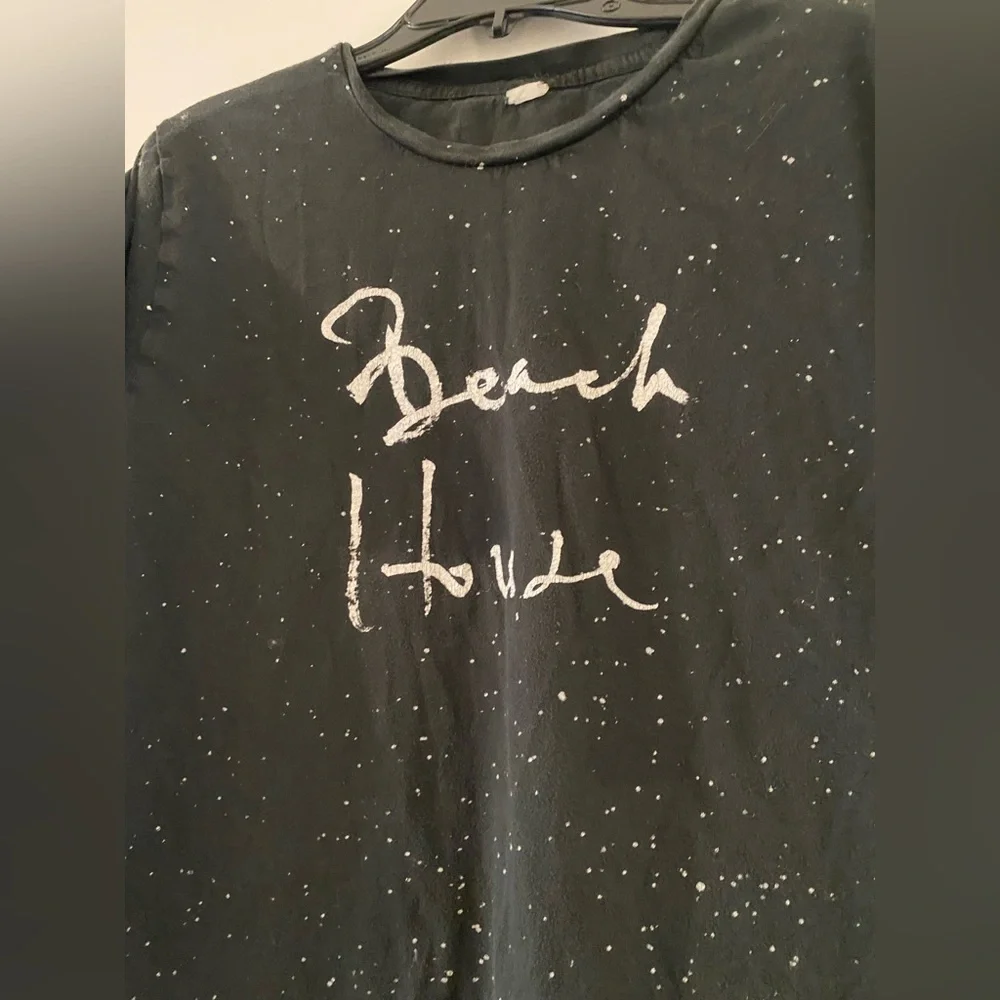 Beach House Black Graphic T-Shirt with White Speckles - Picture 3 of 3